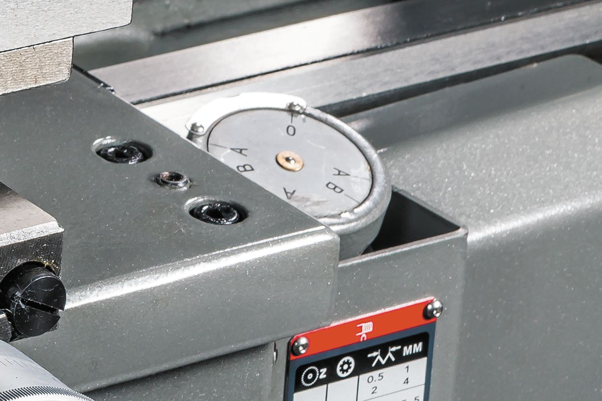 JET GHB-1340A DRO Токарно-винторезный станок (JET Дисконт) - (Демозал Москва)